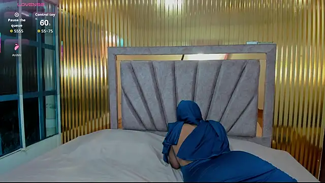 Snapshot of Amyra_Rasi chatting on 12-03-25, 07:45 Amyra Rasi online show from 12-03-25, 07:45