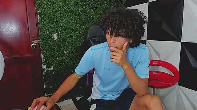 xion ez online show from 10-13-25, 08:42