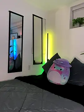 emilycolte online show from 10-13-25, 12:10