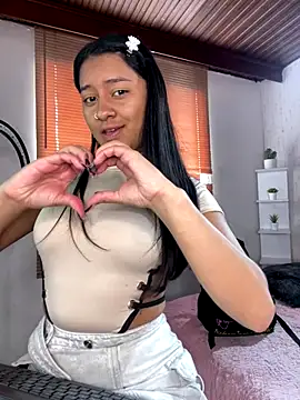 MelodyPink  online show from 10-14-25, 05:03