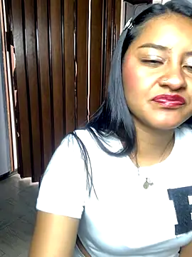 MelodyPink  online show from 10-21-25, 05:35