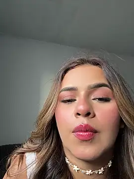 Snapshot of itsdanividarte chatting on 06-23-26, 10:08 itsdanividarte online show from 06-23-26, 10:08