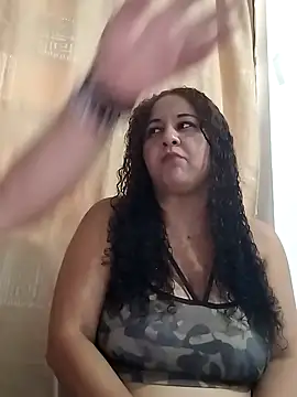 MEYBELLATINA online show from 10-29-25, 08:32