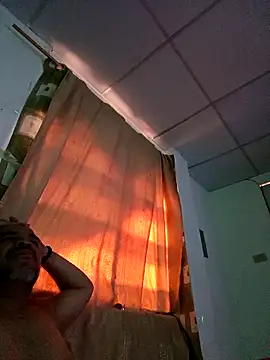 Snapshot of ANTHONYHOTT69 chatting on 04-11-26, 10:25 ANTHONYHOTT69 online show from 04-11-26, 10:25