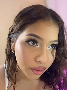 Mia Valmont online show from 10-10-25, 02:16