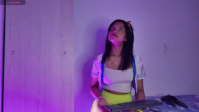 miamiller188 online show from 11-08-25, 12:00