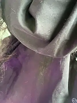 Lisa afreen online show from 10-10-25, 06:01