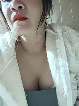 Paul-paul11 online show from 11-25-25, 02:06