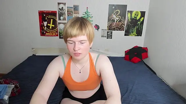 Cattie w  online show from 04-01-26, 01:17