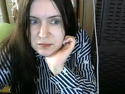 Snapshot of Jarivane chatting on 02-09-26, 11:14 Jarivane online show from 02-09-26, 11:14