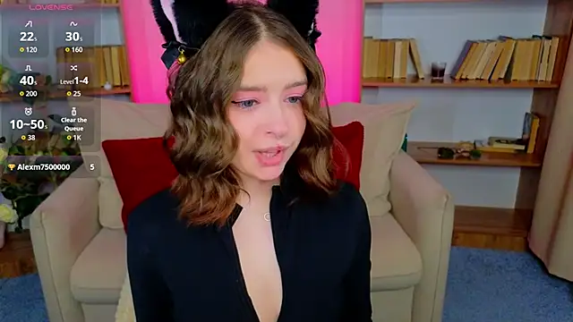 Snapshot of _Amelia_Shine_ chatting on 11-20-25, 11:37 Amelia Shine online show from 11-20-25, 11:37