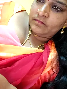 navyasree143 online show from 10-20-25, 08:48