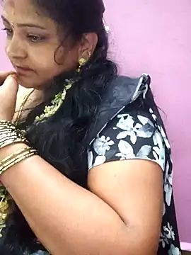 navyasree143 online show from 10-31-25, 01:28