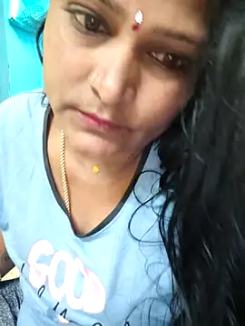 navyasree143 online show from 11-10-25, 02:32