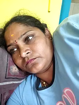 navyasree143 online show from 11-12-25, 02:06