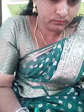 navyasree143 online show from 02-13-26, 08:54