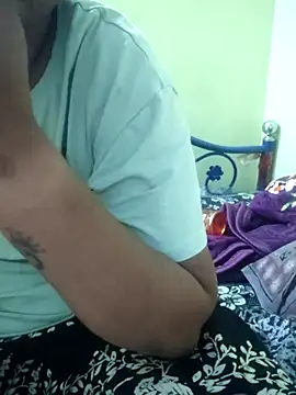 navyasree143 online show from 04-09-26, 01:05