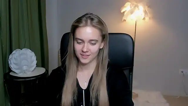 JuneWoods online show from 10-03-25, 11:51