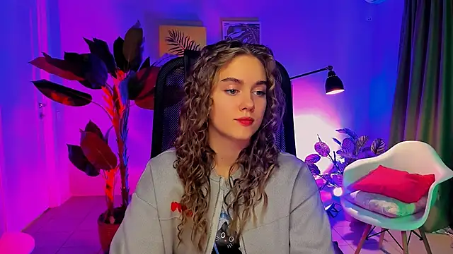 JuneWoods online show from 11-22-25, 10:25