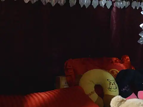 Kristinalui online show from 10-08-25, 06:22