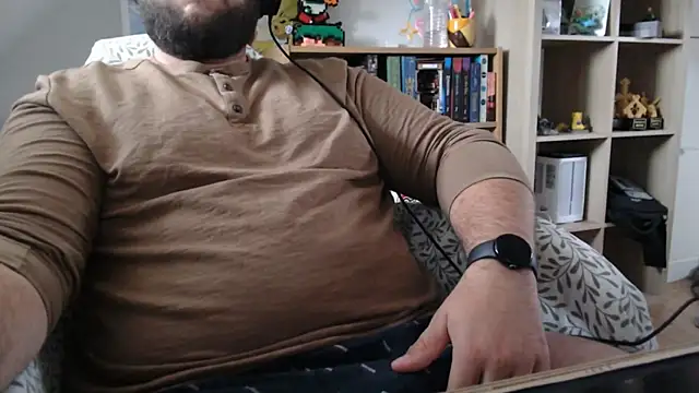 Snapshot of chubbear_fr chatting on 09-25-25, 01:04 chubbear fr online show from 09-25-25, 01:04