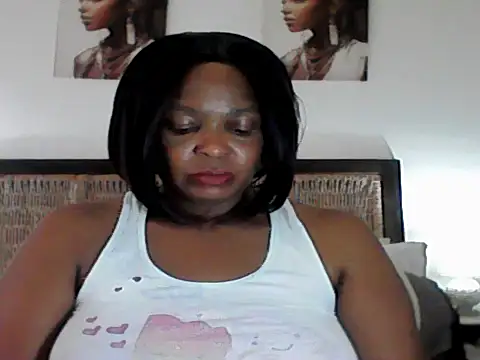 Snapshot of Blacksashaxx chatting on 04-15-26, 07:04 Blacksashaxx online show from 04-15-26, 07:04