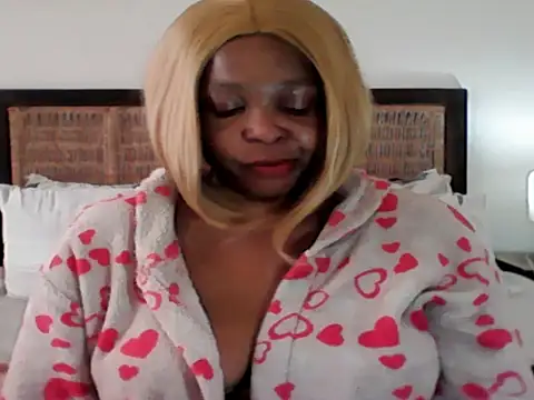 Blacksashaxx online show from 05-13-26, 10:56