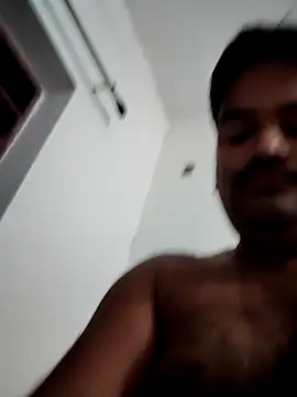 Snapshot of desiyouth94 chatting on 10-07-25, 03:31 desiyouth94 online show from 10-07-25, 03:31