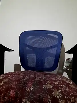 Snapshot of herkes26 chatting on 11-24-25, 07:35 herkes26 online show from 11-24-25, 07:35