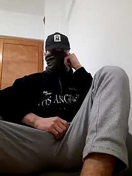 Snapshot of herkes26 chatting on 12-02-25, 10:05 herkes26 online show from 12-02-25, 10:05