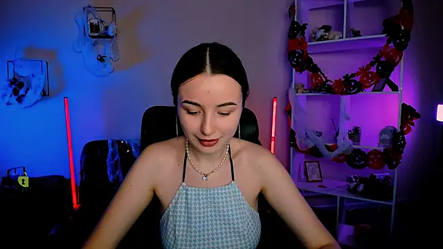 leslie bird online show from 10-24-25, 08:55