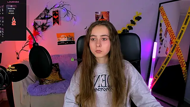 rebecca smile online show from 11-03-25, 01:23