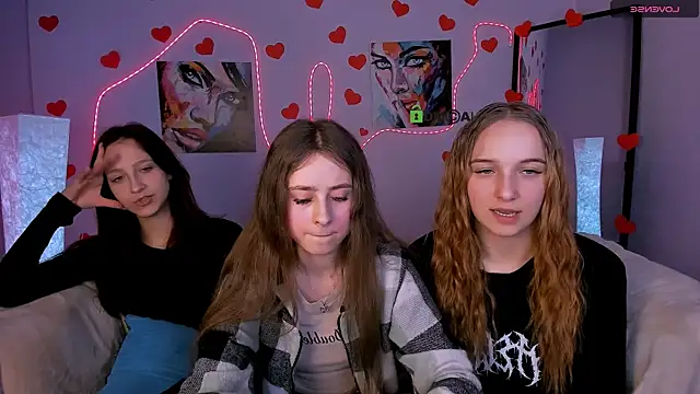 rebecca smile online show from 02-12-26, 08:15