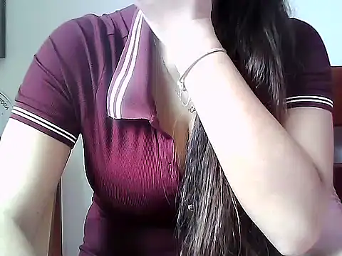 Snapshot of larj021bb chatting on 11-02-25, 01:35 larj021bb online show from 11-02-25, 01:35