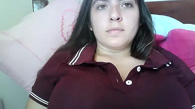 Snapshot of larj021bb chatting on 11-25-25, 05:02 larj021bb online show from 11-25-25, 05:02