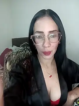 YaraDuartee online show from 03-28-26, 01:16