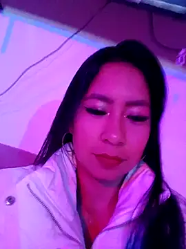 KateValencia online show from 11-16-25, 02:39