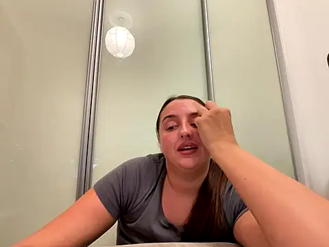 Playfulvixen25 online show from 10-01-25, 03:01