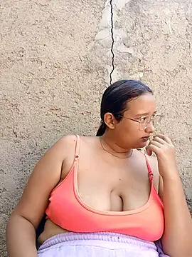 young dairy01 online show from 11-03-25, 06:42