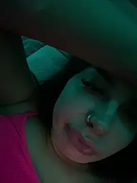 Snapshot of Romina6 chatting on 10-08-25, 10:29 Romina6 online show from 10-08-25, 10:29