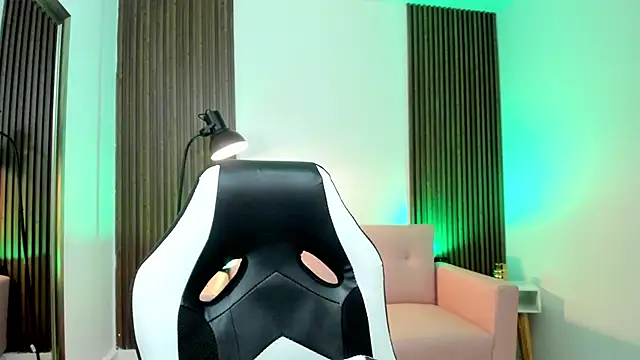 Snapshot of MAGIC_VERA chatting on 01-17-26, 10:53 MAGIC VERA online show from 01-17-26, 10:53