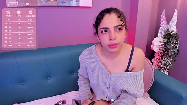 Alessiia   online show from 02-06-26, 03:33