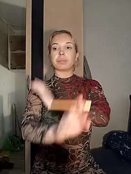 Snapshot of Conny_Shellie chatting on 02-26-26, 11:42 Conny Shellie online show from 02-26-26, 11:42