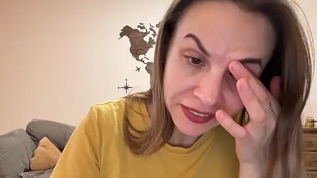 AnnieLove7722 online show from 11-10-25, 10:36