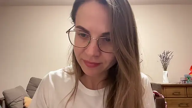 AnnieLove7722 online show from 11-27-25, 06:21