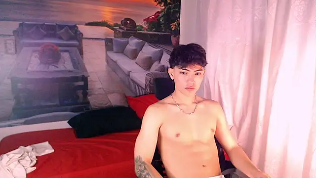 Snapshot of RomeoMillerr chatting on 01-08-26, 08:11 RomeoMillerr online show from 01-08-26, 08:11