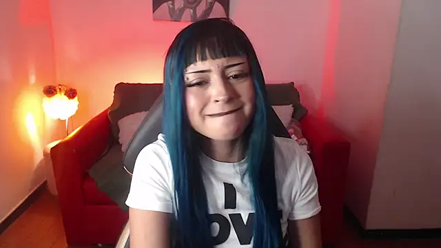 Snapshot of _ceeleste_cute_ chatting on 06-12-26, 01:32 ceeleste cute online show from 06-12-26, 01:32