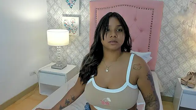 Snapshot of Aria_Star7 chatting on 10-09-25, 07:45 Aria Star7 online show from 10-09-25, 07:45