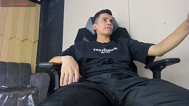 JuanSixx online show from 12-14-25, 08:57