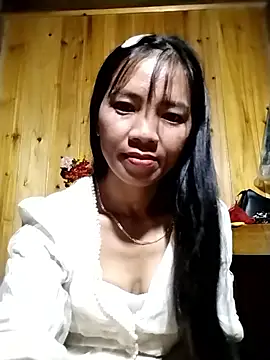 Snapshot of lmc-zz chatting on 10-18-25, 01:45 lmc-zz online show from 10-18-25, 01:45